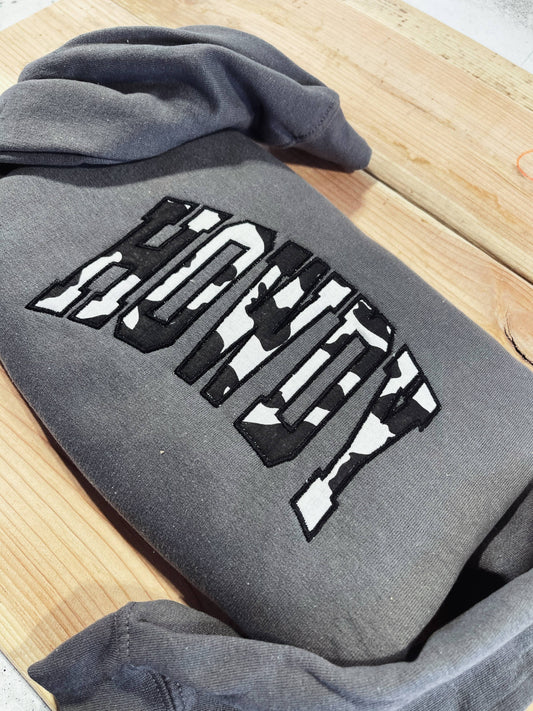 Howdy | Embroidered Sweatshirt