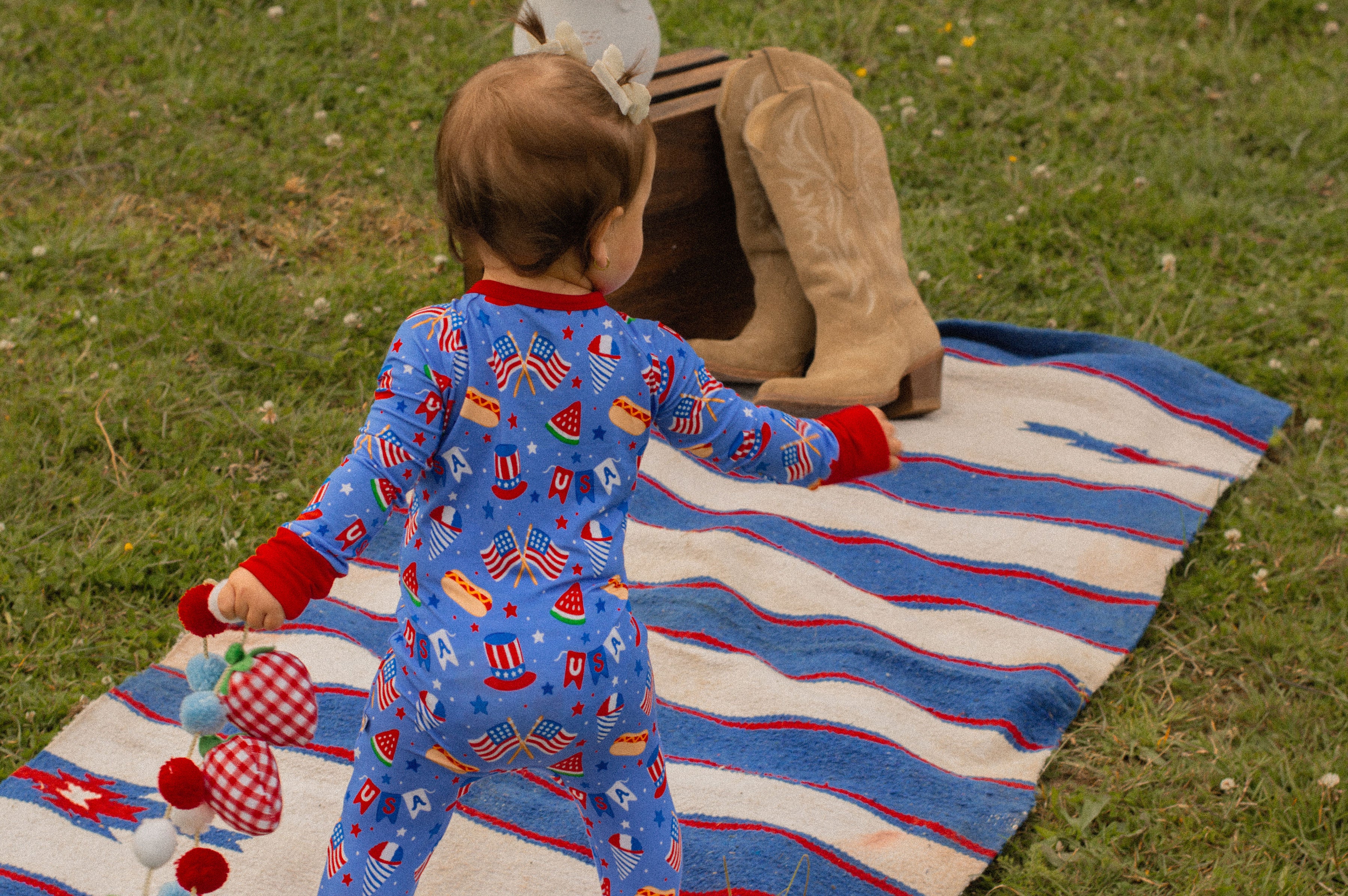 Red, White & Cozy Convertible Footies