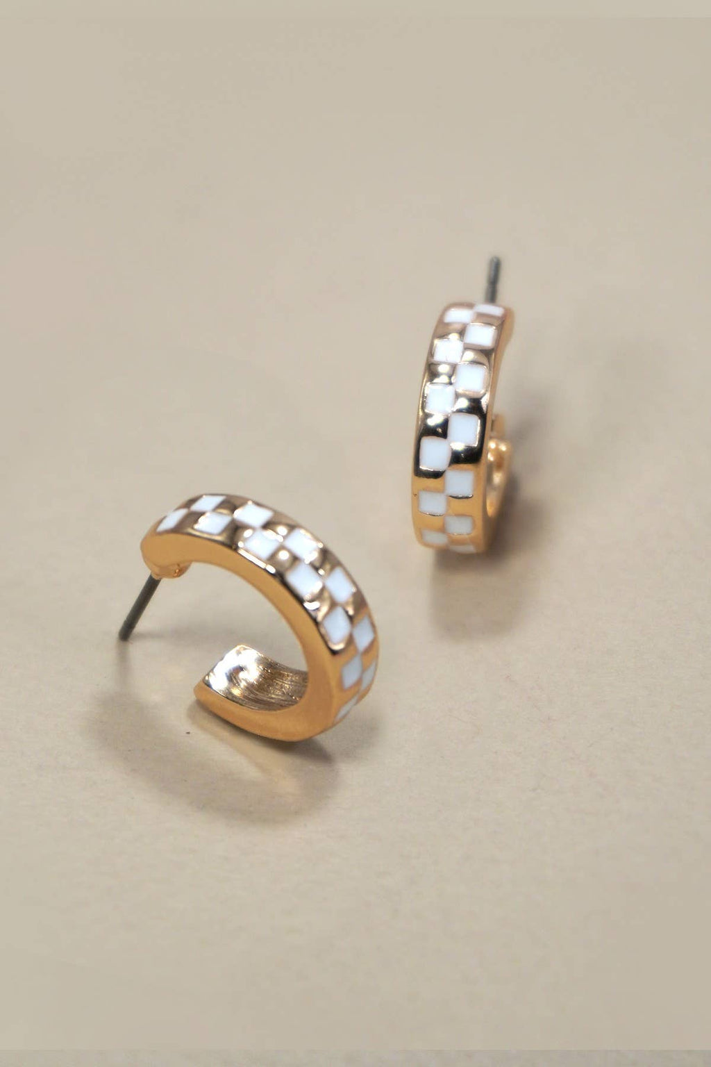 MINI CHECKER HOOP HUGGIE EARRINGS