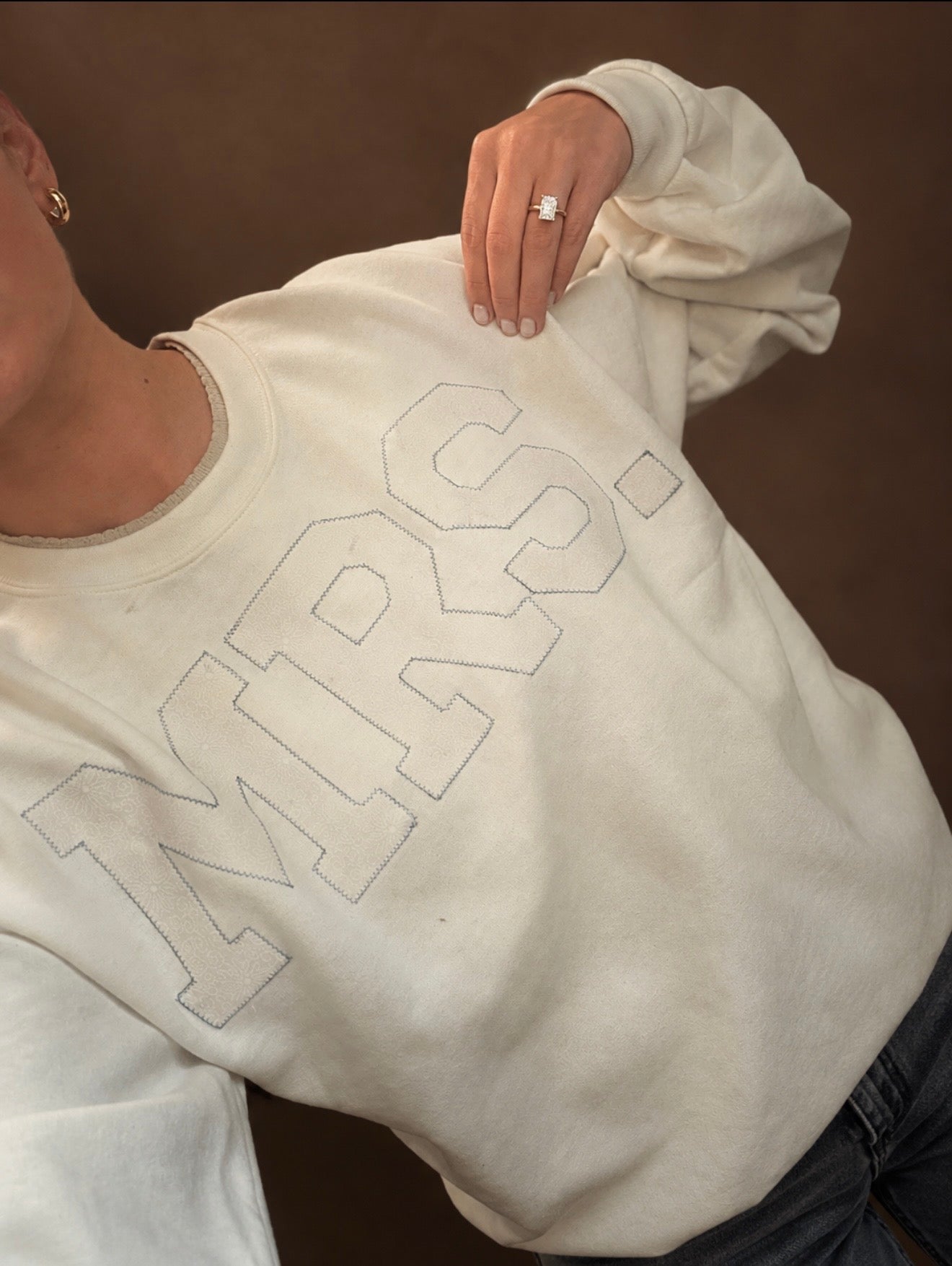 MRS. Bridal Appliqué Crewneck