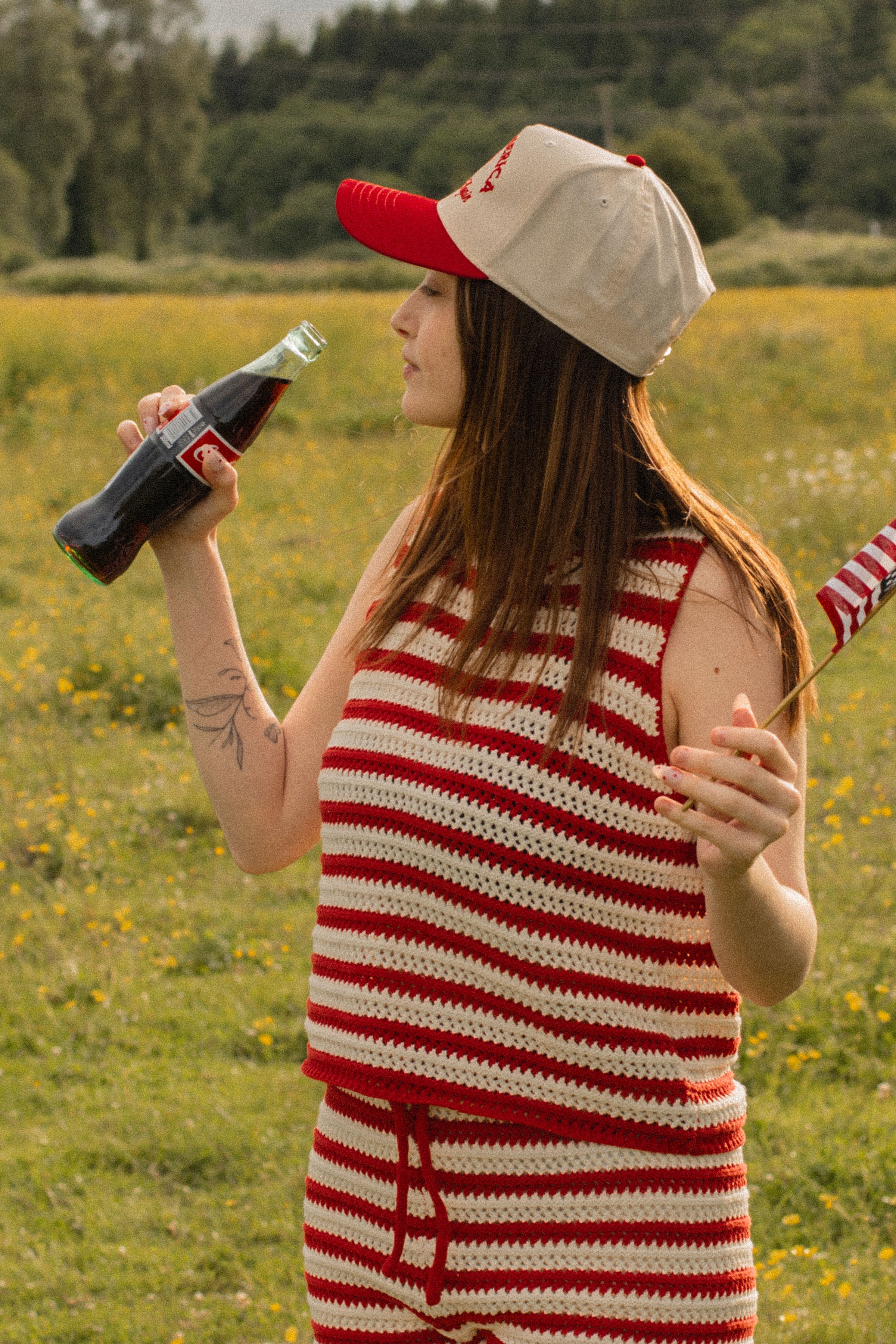 CROCHET TWO-TONE KNIT SWEATER TANK